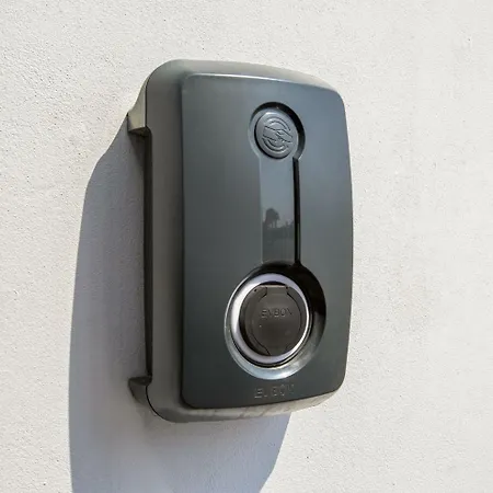 Clem By Aguilarent Willa *