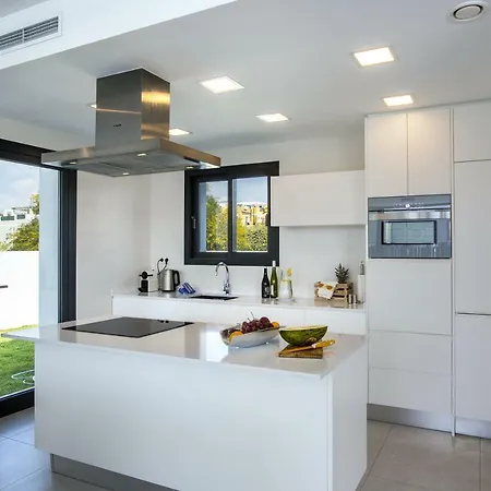 Clem By Aguilarent *