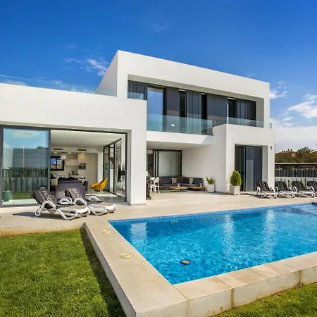 Villa Clem *